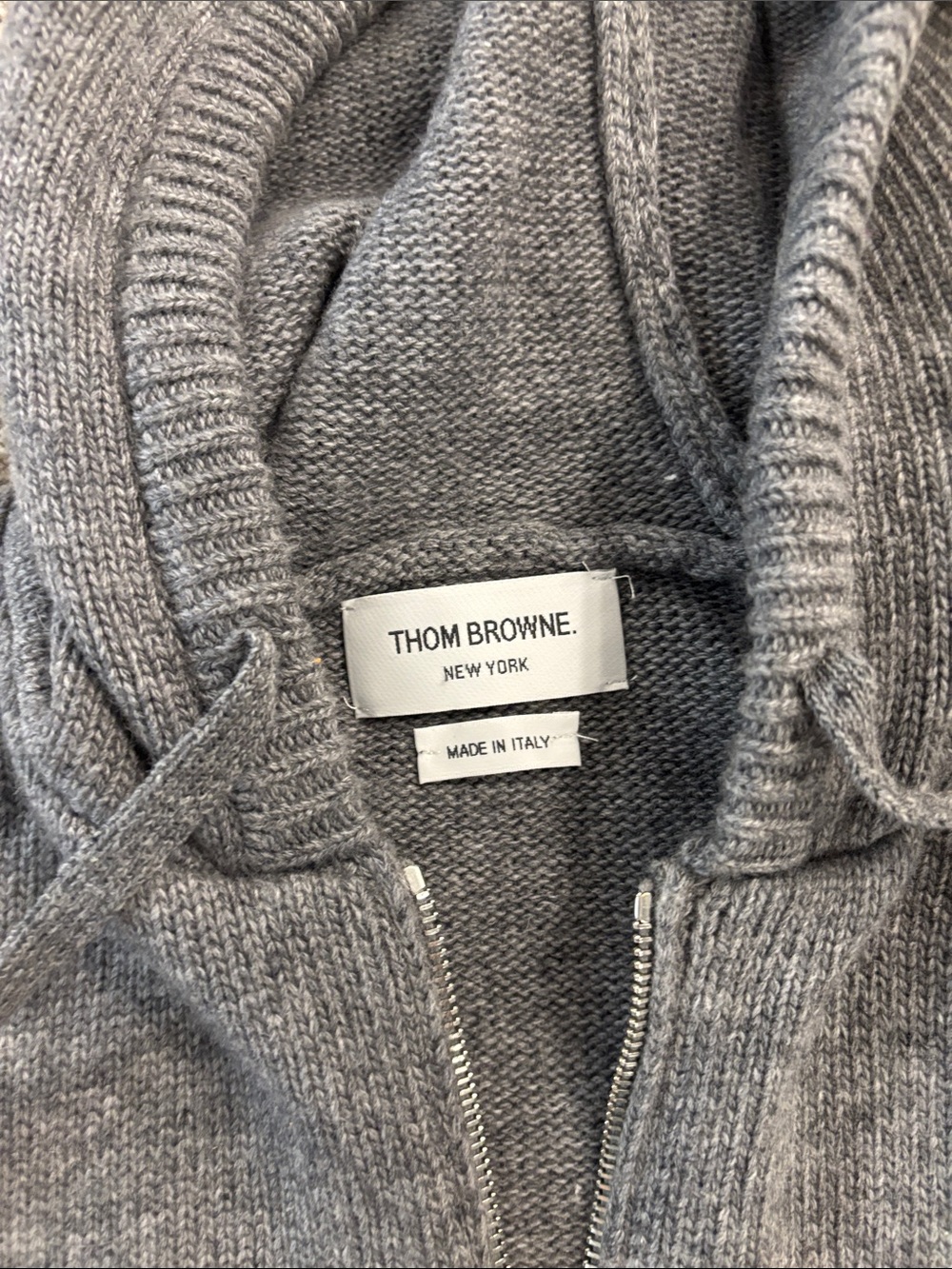 Thom Browne Gray Sailboat Knit Hoodie with Contrasting Stripe - Picture 4 of 8